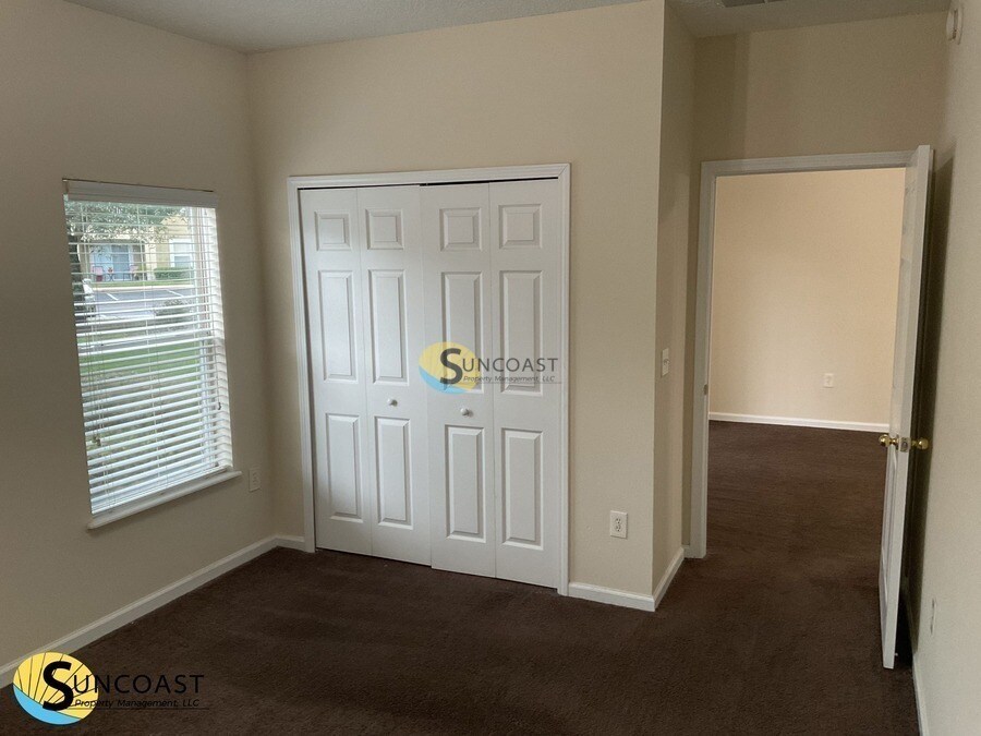 Building Photo - 6985 Ortega Woods Dr