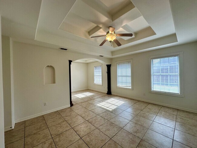 Building Photo - 1909 Ezekiel St