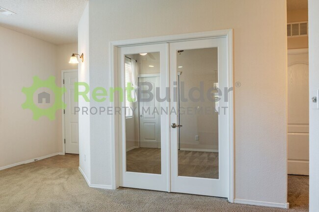 Building Photo - LEASE PENDING – PLEASE APPLY AT YOUR OWN D...