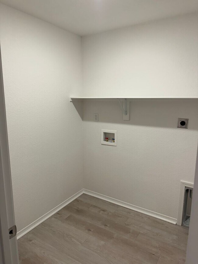 Building Photo - *Save $500!* BRAND NEW 4 Bed 2 Bath in Vilonia!