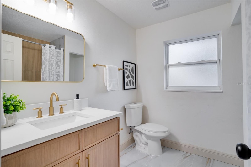 Building Photo - 2050 67th Ave N