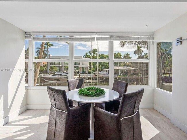 Building Photo - 40 Isle of Venice Dr