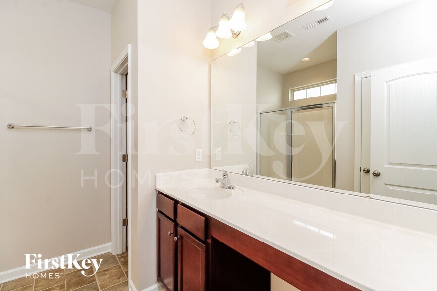 Building Photo - 3765 Crestwell Cove Ct