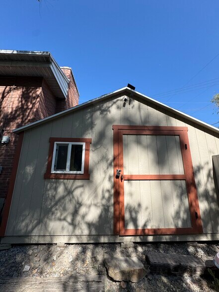 Building Photo - 4676 S 1300 E