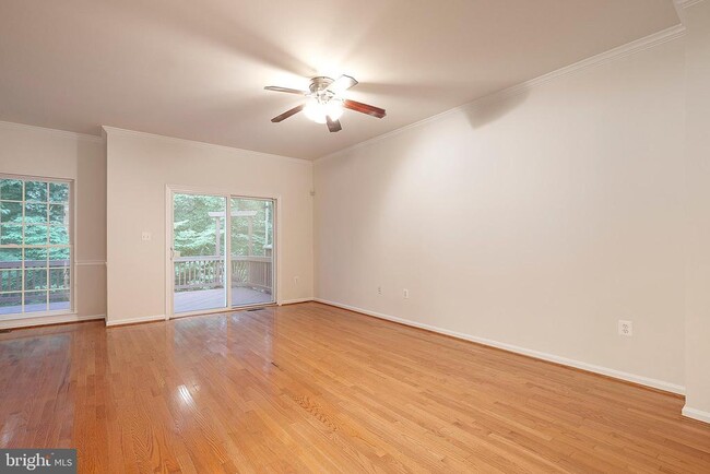 Building Photo - 4021 Fairfax Center Hunt Trail