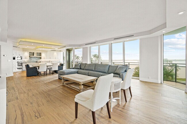 Building Photo - 3100 S Ocean Blvd