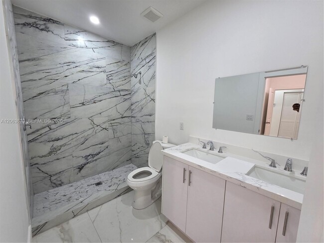 Building Photo - 14231 SW 286th St