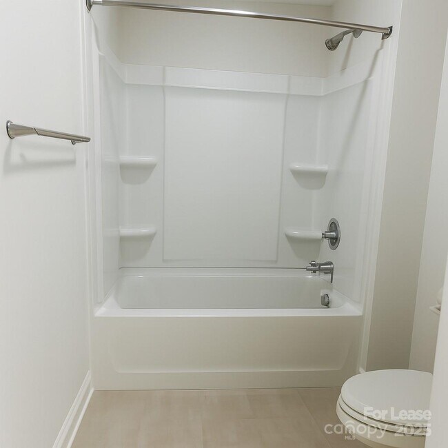 Building Photo - 4394 Bronze Blvd