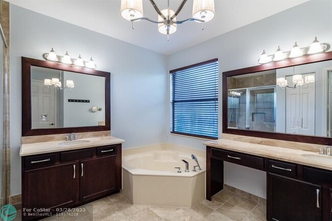 Building Photo - 8127 Rainforest Jasper Ln