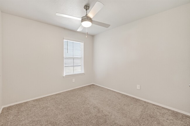 Building Photo - 21500 Rustic Elm Dr