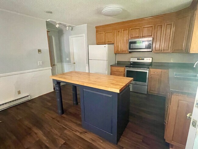 Building Photo - Lillington