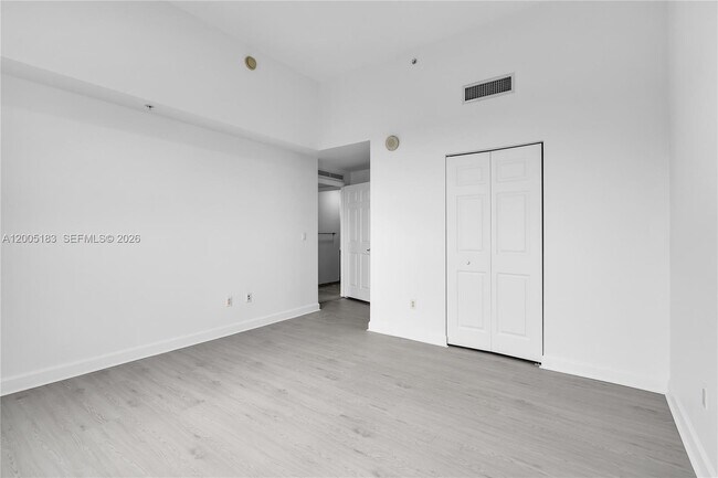 Building Photo - 8395 SW 73rd Ave