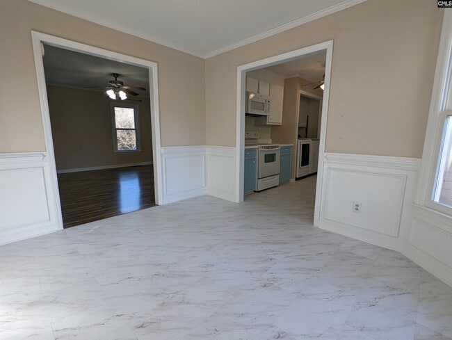 Building Photo - 2713 Prince Charles Ct