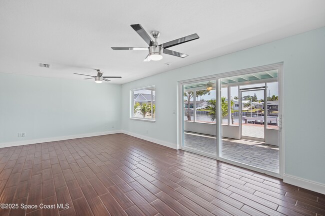 Building Photo - 1140 Montego Bay Dr N