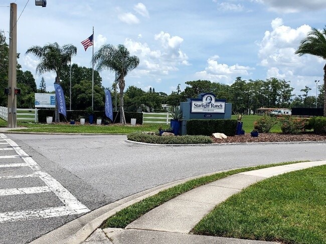 Building Photo - 6448 Golden Nugget Dr