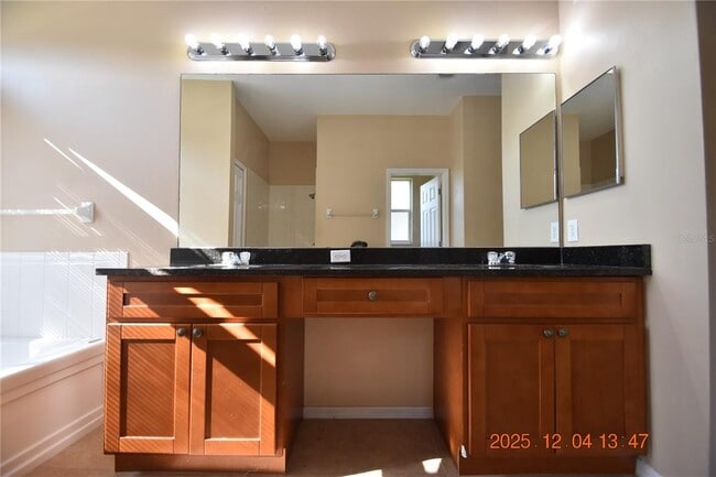 Building Photo - 10818 Capstan Lake Dr