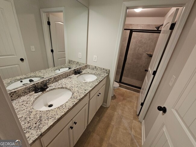 Building Photo - 3004 Bayrose Cir