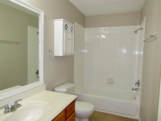Building Photo - 21519 Ivory Gate Ln
