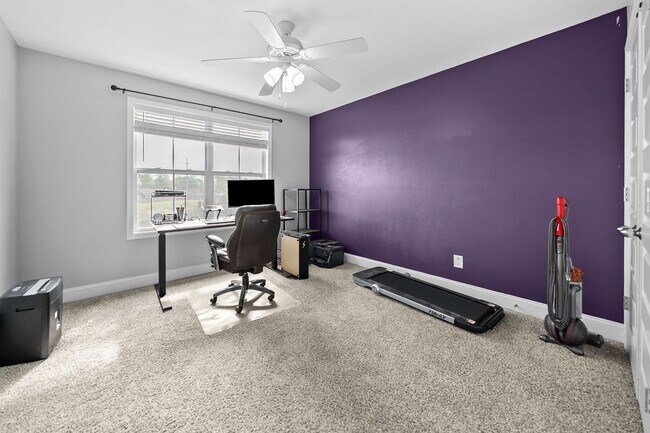 Building Photo - 1116 Eagle's View Dr