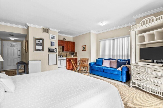 Building Photo - 11863 Wimbledon Cir