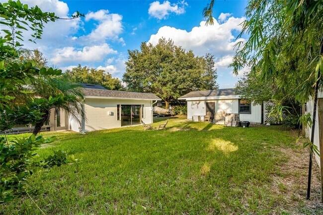 Building Photo - 2330 Westminster Ct