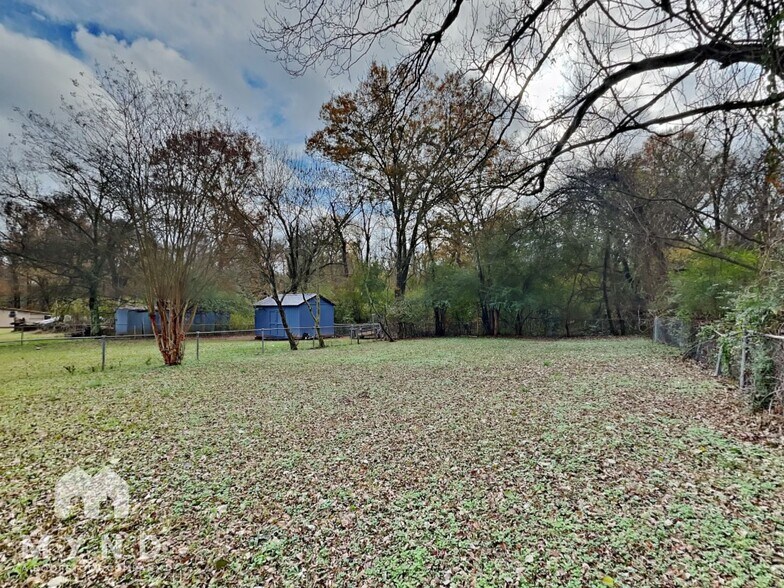 Building Photo - 2620 21st St