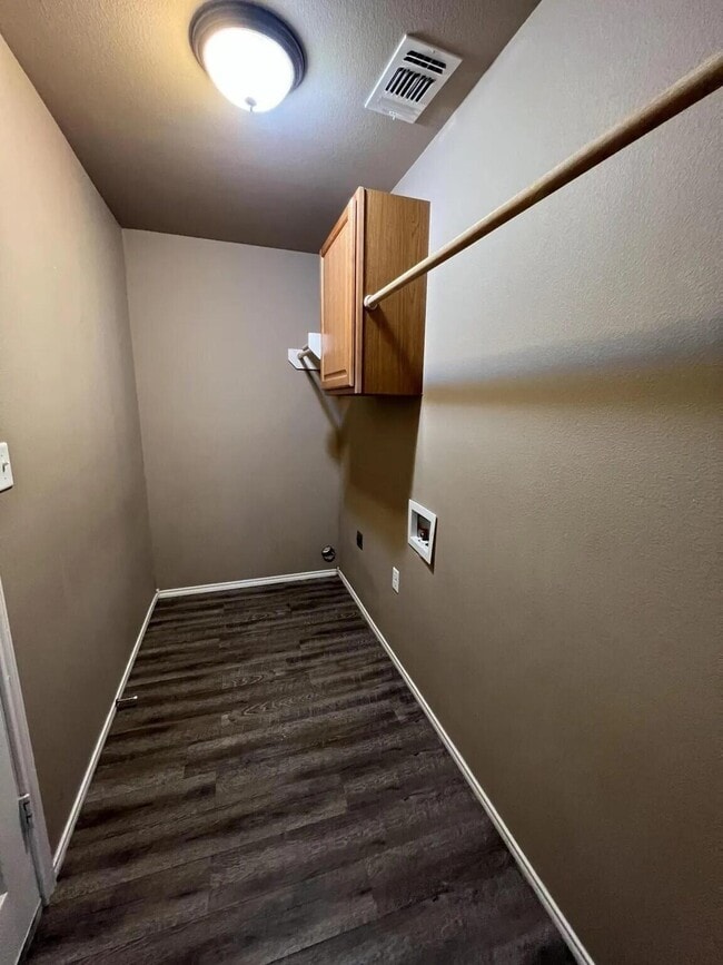 Building Photo - 2911 Cornell St