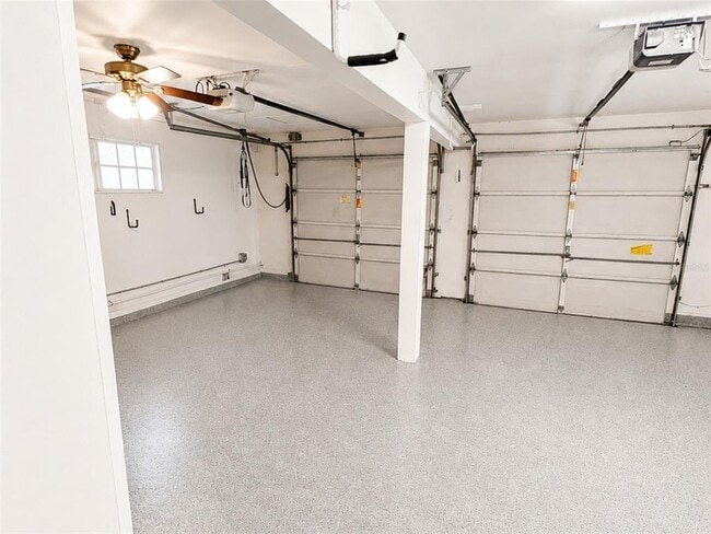 Building Photo - 11848 Branch Mooring Dr