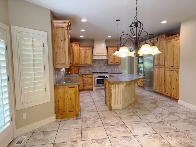 Building Photo - 1724 Ellerbeck Ln