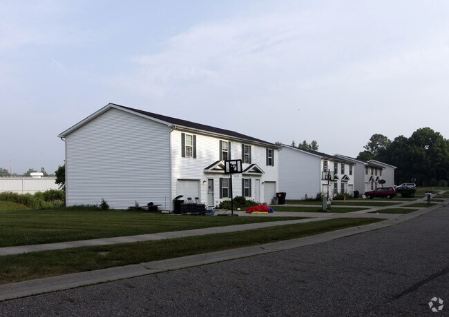 Primary Photo - 10555 Village Dr