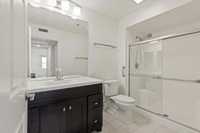 Building Photo - 1508 Circa Del Lago