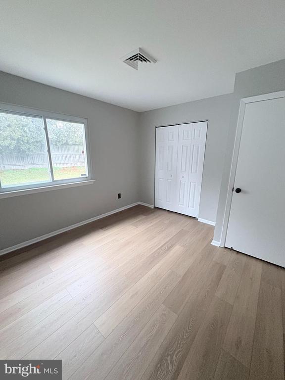 Building Photo - 390 Aldeberan Dr