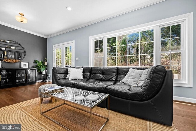 Building Photo - 3803 Estel Rd