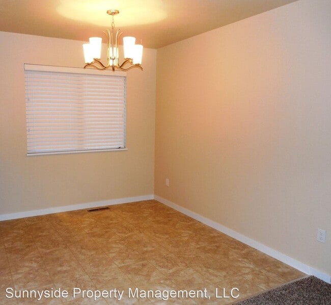 Building Photo - 3 br, 1.5 bath House - 5588 Pennsylvania Ave.