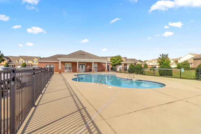Building Photo - Furnished Townhome – All Inclusive | Gated...