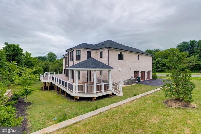 Building Photo - 7112 Georgetown Pike