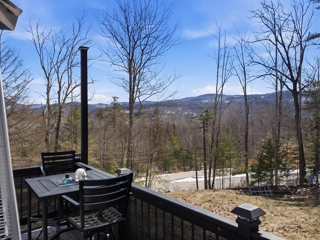 Building Photo - 253 Upper Mad River Rd