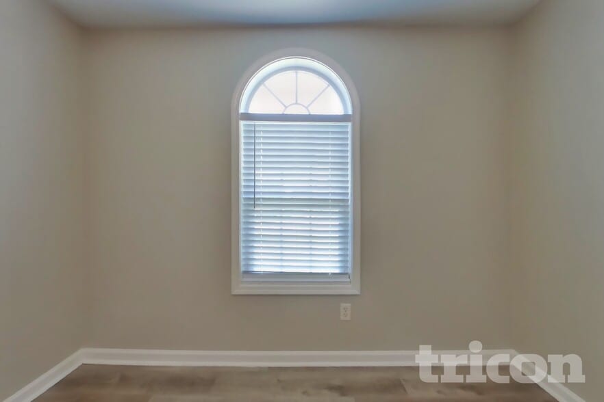 Building Photo - 1173 Woodwind Dr