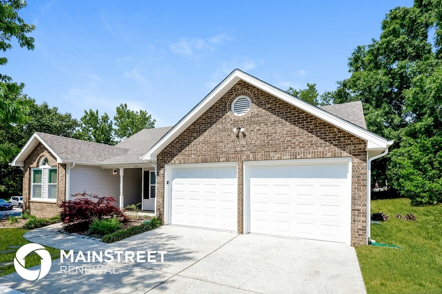 Building Photo - 5120 Swedish Ivy Ln