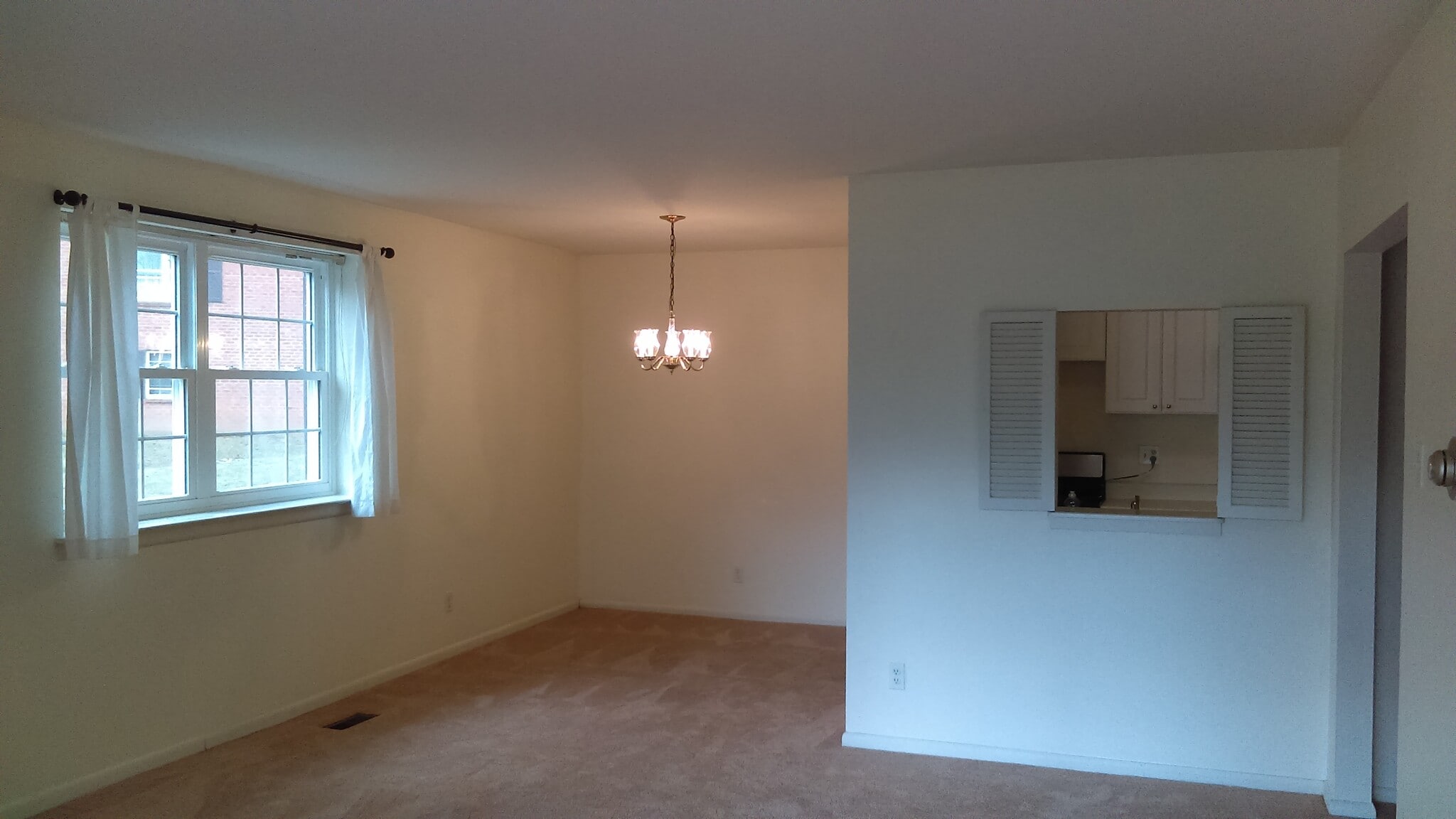 Building Photo - 342 Drummers Ln