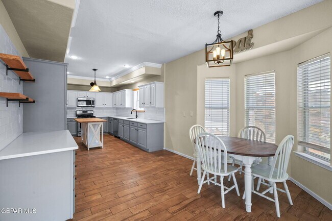 Building Photo - 6384 Franklin Gate Dr
