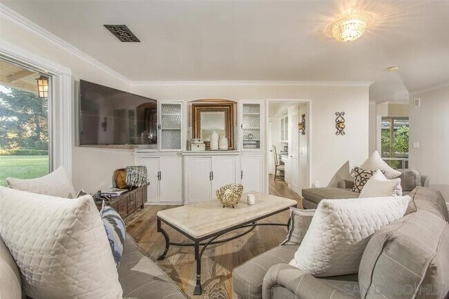 Building Photo - 6224 Los Naranjos Ct