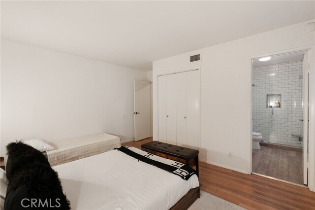 Building Photo - 1447 Kings Rd