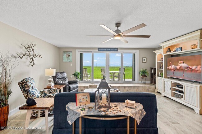 Building Photo - 109 Jimmy Buffett Mem Hwy