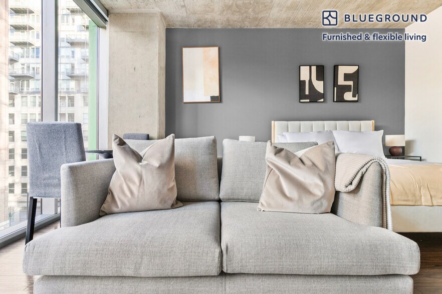 Building Photo - 601 W Jackson Blvd