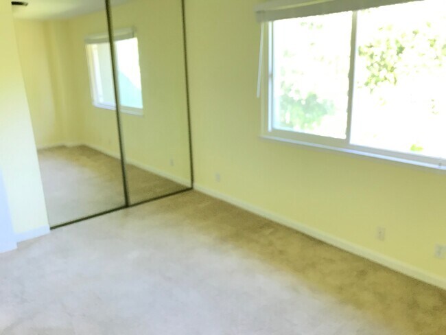 Building Photo - 149 Harbor Oaks Cir