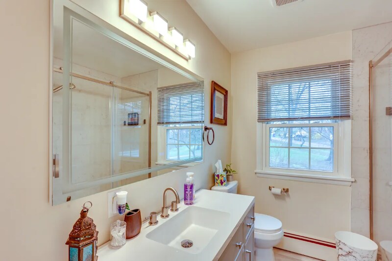 Building Photo - 4922 Westbranch Hwy