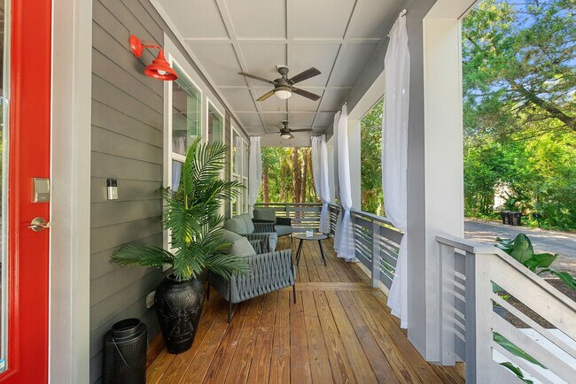 Building Photo - 52 Florida Ave