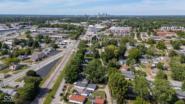Building Photo - 4109 Weaver Ave