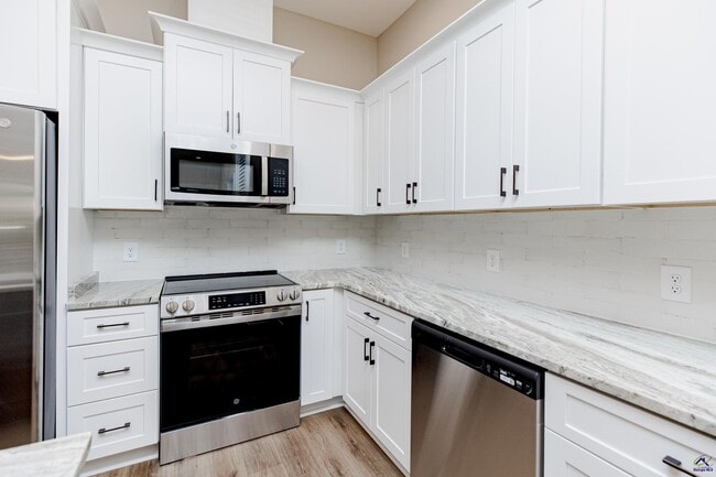 Building Photo - 1013 Northside Dr